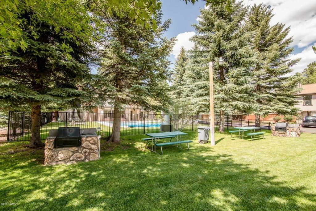 Your Home Away From Home! Pinetop-Lakeside Εξωτερικό φωτογραφία