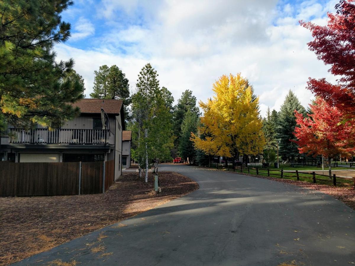 Your Home Away From Home! Pinetop-Lakeside Εξωτερικό φωτογραφία